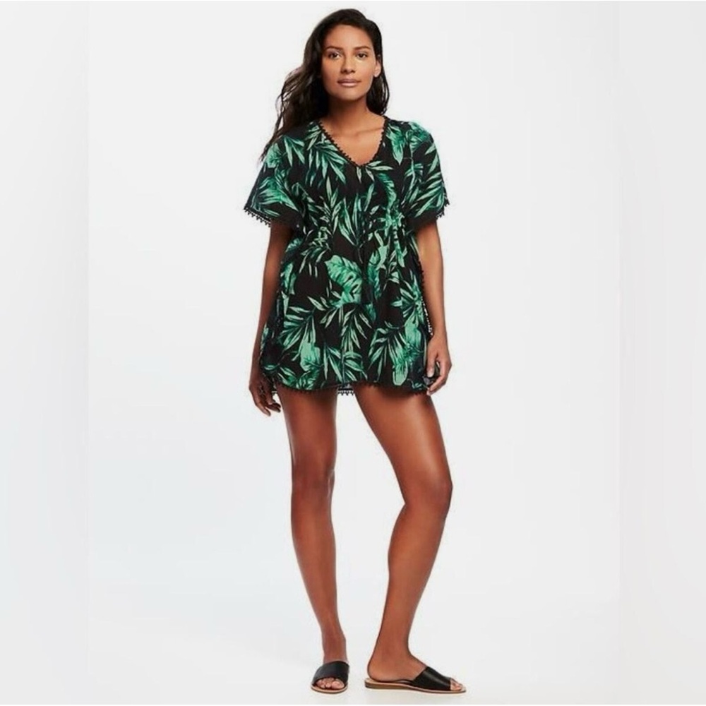 Old Navy Tropical Print V-Neck Pullover Swimsuit Coverup
